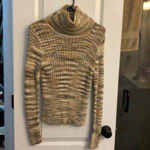 Gap turtleneck sweater